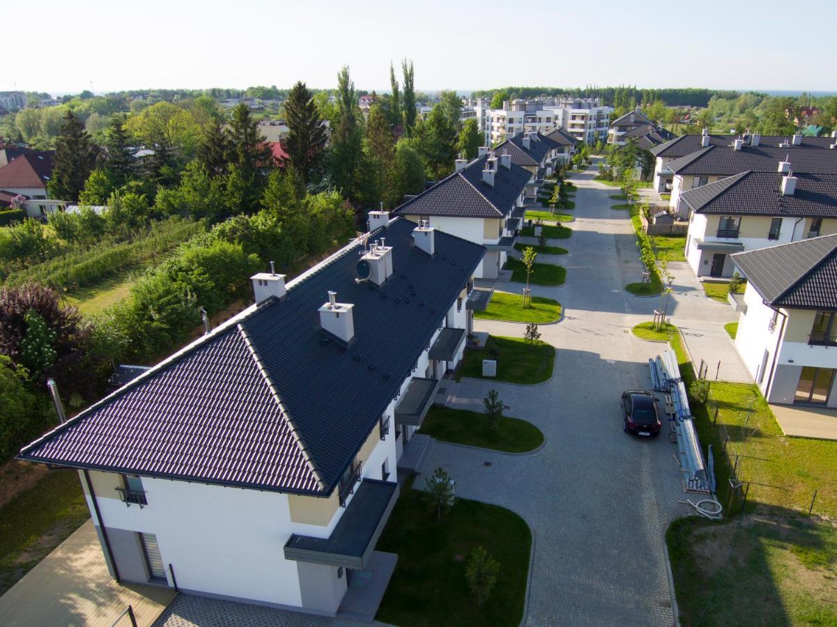 Marina I Dom Rodzinny - Basen Zewnetrzny, Kort Tenisowy, Silownia, Plac Zabaw, Boisko - 365Pam Устроне Морске Екстериор снимка